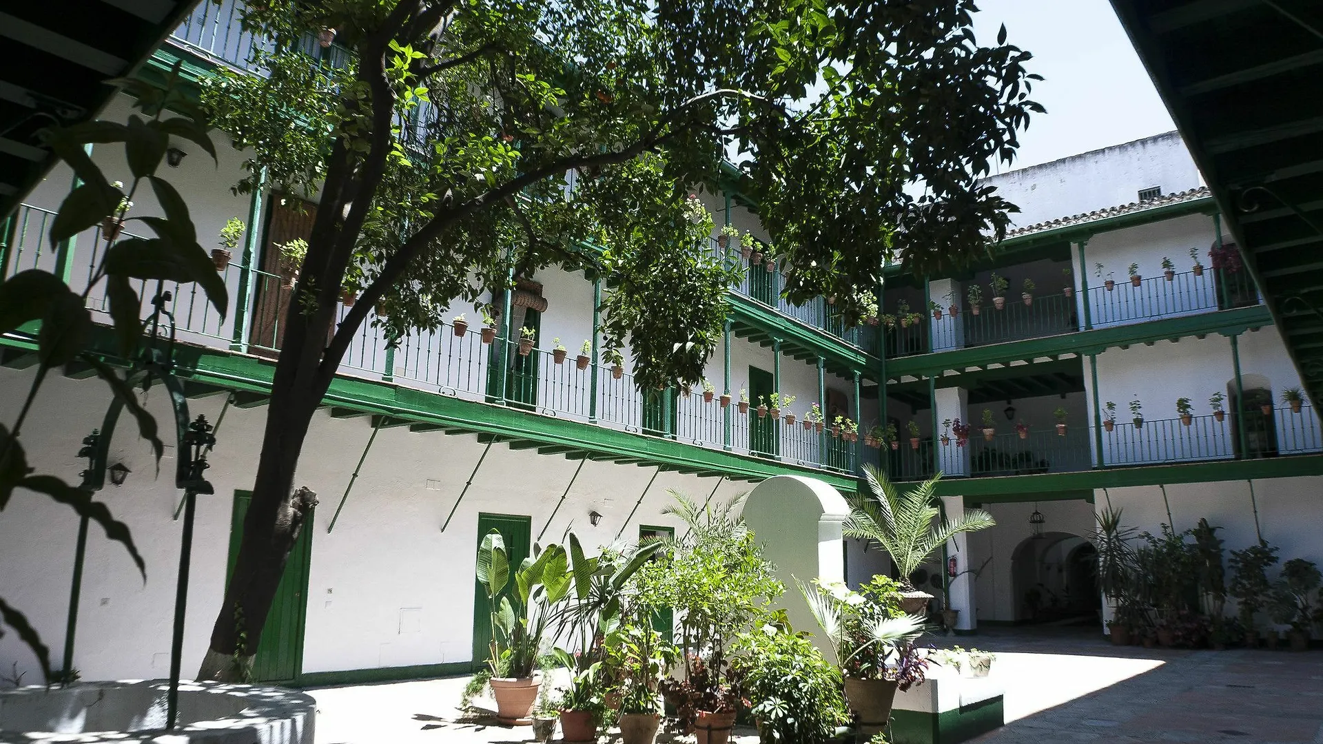 Apto En Corral De Vecinos Del S.Xvii Sewilla